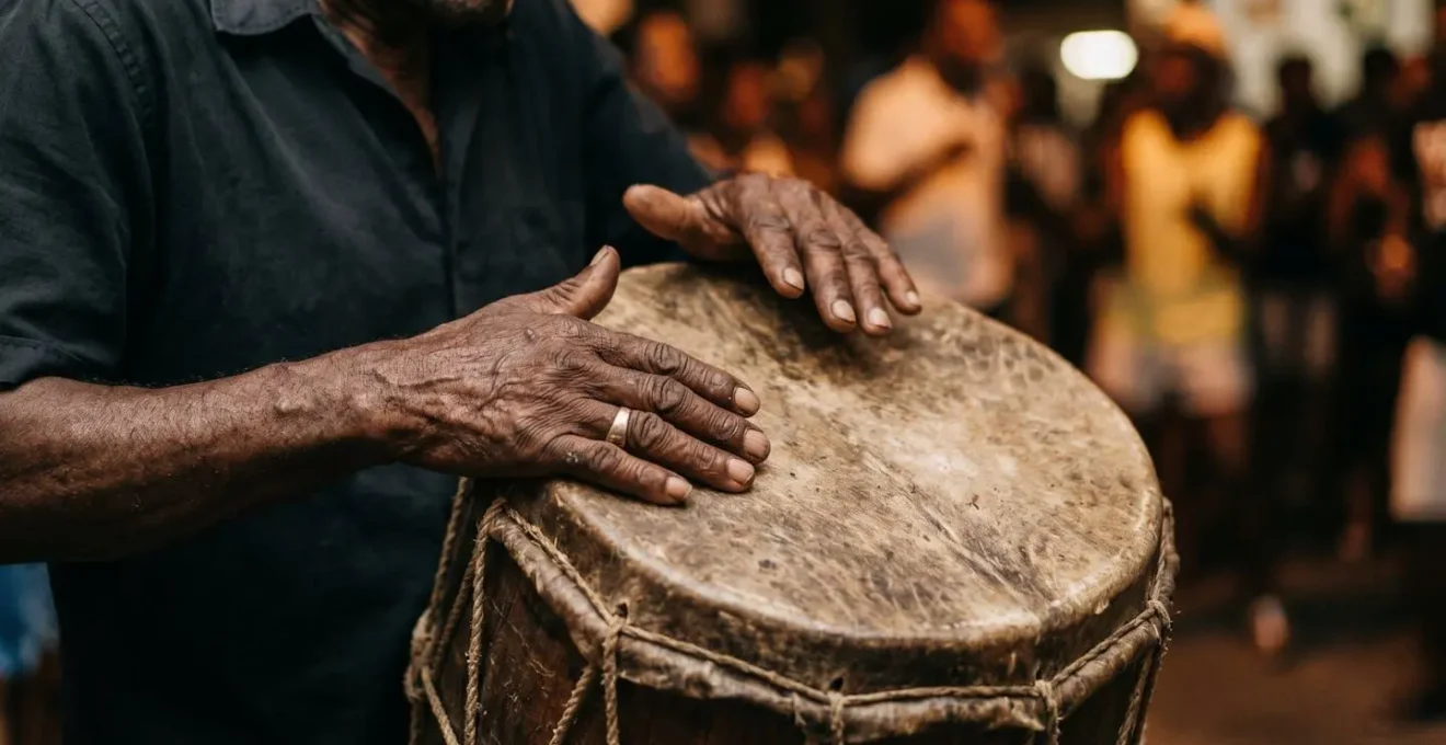 Détail d'un tambour ka traditionnel guadeloupéen en bois et peau de chèvre